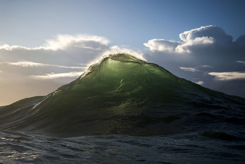 uatjonc: Mountains of the Sea by Ray Collins reminds me of some of sougwen‘s work