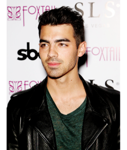  Joe Jonas arrives at Foxtail Nightclub at SLS Las Vegas on October 21, 2014 in Las Vegas, Nevada. 