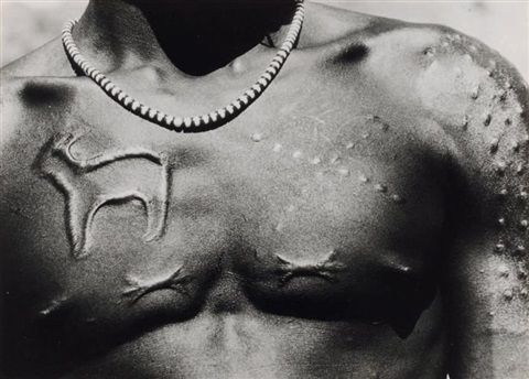 itswadestore:Scars captured by Leni Riefenstahl 