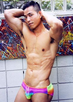 asianmusclefetish:  Original post: http://asianmusclefetish.tumblr.com