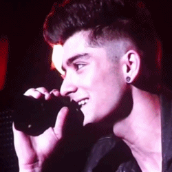 Zayn And Liam During Summer Love [25/5/13]