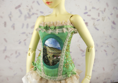 I just listed the remaining part of the new corset collection, with hand embroidered landscapes, on 