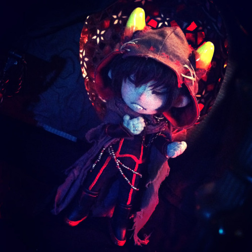 pukind:  Homestuck plush MASTER POOOOOSTTTT! Well, so far :D (more in progress) figured it was time for another roundup of my completed hamstuck plushes. their individual posts/photosets are here: John Signless Gamzee Mituna Sollux Karkat Kankri 