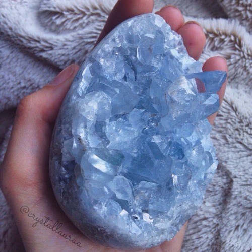 crystallauraa: ⋆✧❁ Celestite Egg❁✧⋆