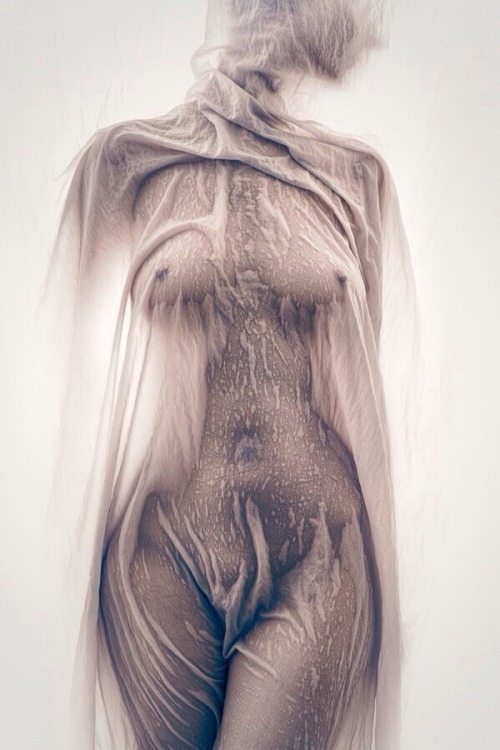 soulsonparade:  source unknown 