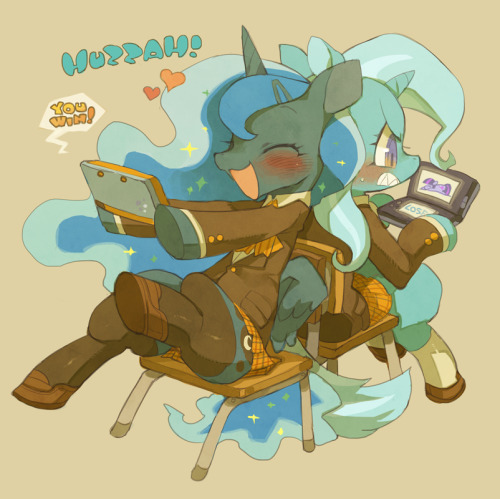 stoney-pony:  rikose:  MLP in japanese school④ 学ポニ楽しすぎるのでしばらく描き続けます＾∞＾  confession: I love gamer lunaI really really do~  Cuteness <3