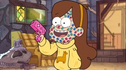 needsmoreexplosions:anti-milk:mabel pines confirmed crystal gemgo ahead and try to hit me if you’re mabel