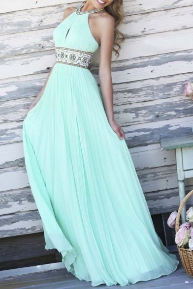 hoolahoola1988: Obsessed With These Dresses  Back wing &gt;&gt; Gothic star