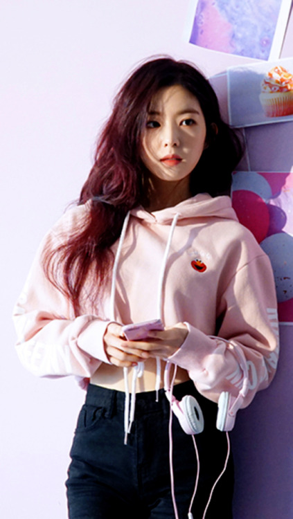 Red Velvet Irene ‘Nuovo’ Lockscreens