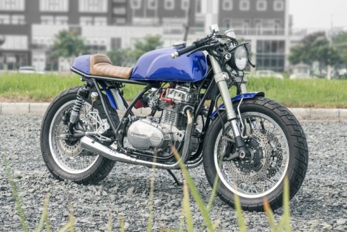 motomood:Kawasaki KZ440 cafe racer