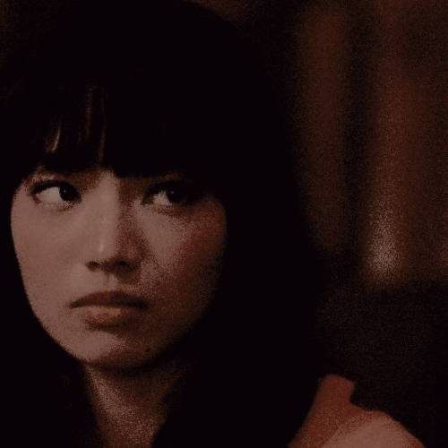  ────  Random Akina Mori Edits .