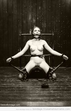 Bondagexxx:  See More At Www.bondagexxx.tumblr.com