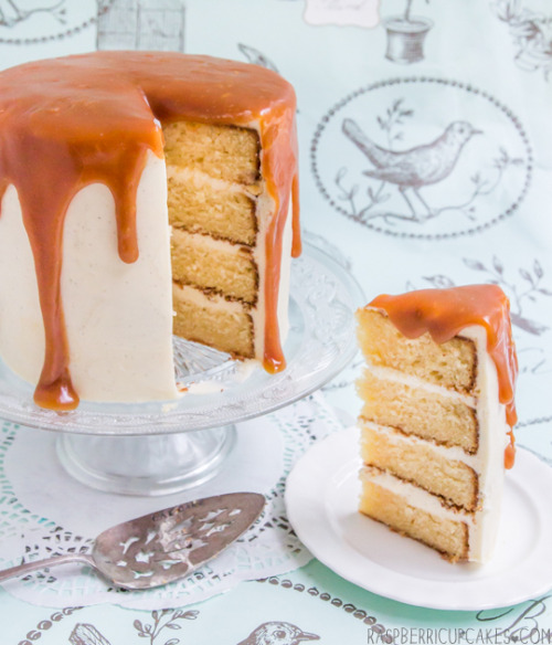 Brown Butter Cake with Vanilla Bean Icing and Salted Caramel   For the salted caramel: 200g sugar (a