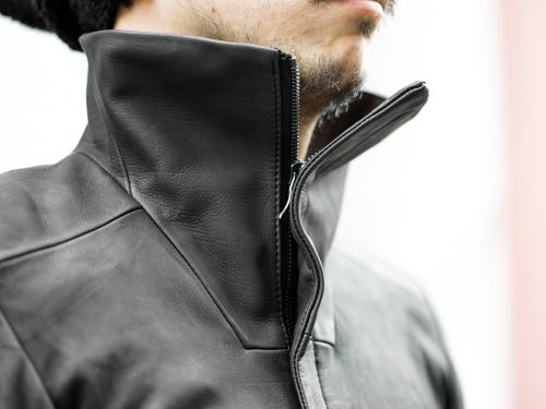DEVOA : High Neck Jacket Calf LeatherDEVOA : Easy Pants Silk / Linen Random CheckDEVOA : L