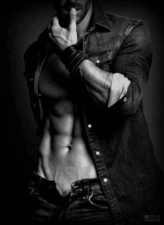 mustangbratt:  Ladies, its Friday and the weekend looms. Brought out some oldies