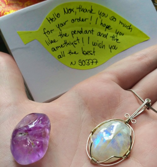 lunaranox:So look what arrived in the mail this morning! My new beautiful rainbow moonstone pendant 