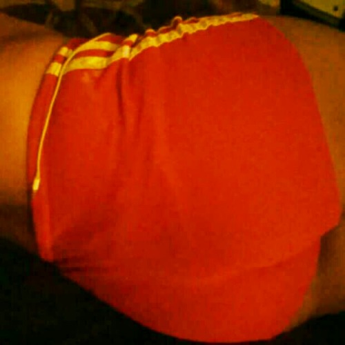 Im dl gay and like to wear panties share my pic hunnie pls