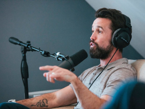 suite-dee-reynolds:Rob at Dax Shepard’s podcast.