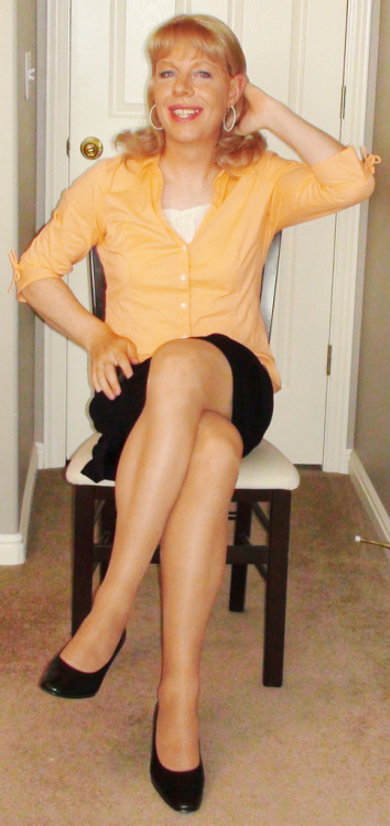 http://prettycd.tumblr.com/post/127013813454