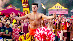Nkdndfms:  Zac Efron