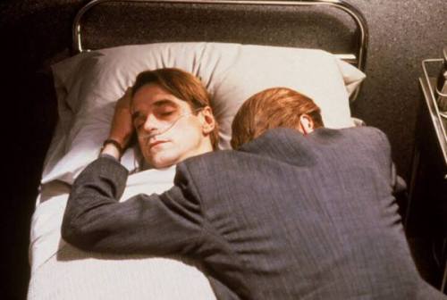 thegoldenageofbronze:Dead Ringers. I wish that I could remove your name from my skull. Jeremy Irons,