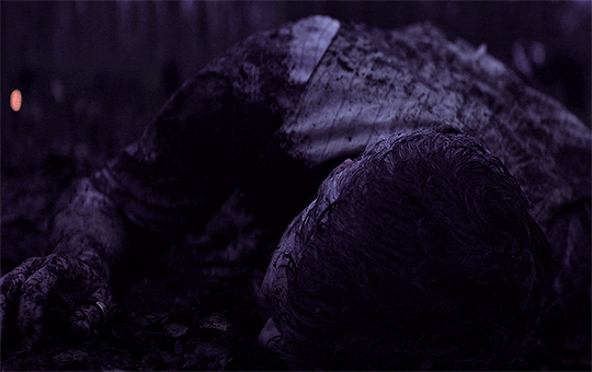 bills-skarsgards:When I do sleep, I dream. And in my dreams, someone wants my crown. PEAKY BLINDERSS