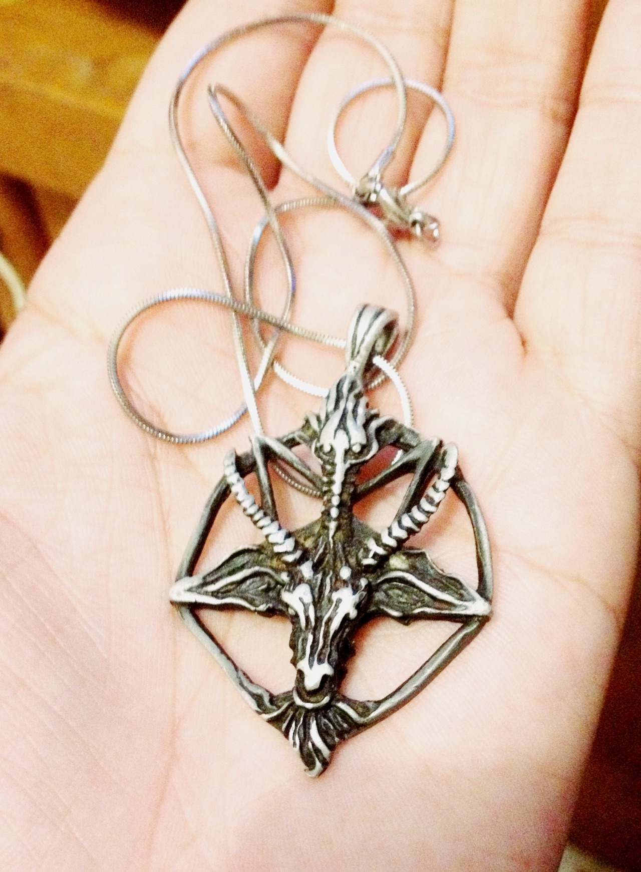6x3kevinpa:  shadow-of-satan:  Meus irmaos e irmas…. Com muita alegria e orgulho