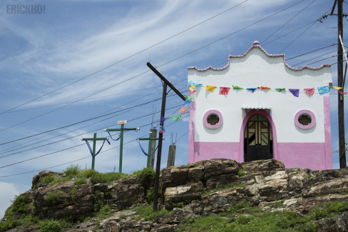 Capilla en el acantilado [Chapel on the cliff]Tehuantepec, Oaxaca - Mexico