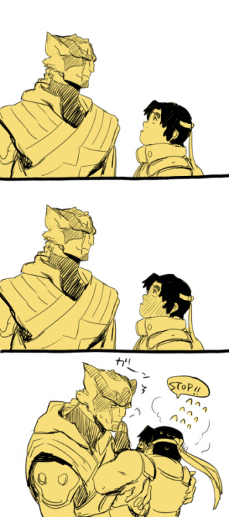 sakana-girl: Everyone gives Hunk kisses!