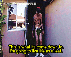 hchickrocks:  Kells becomes one with a leaf…like Avatar. 