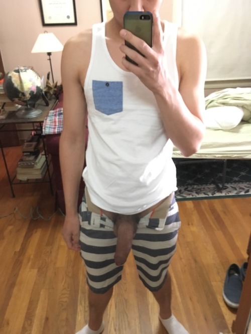 Sex bigdickaznboy:  Here are a few new pictures, pictures