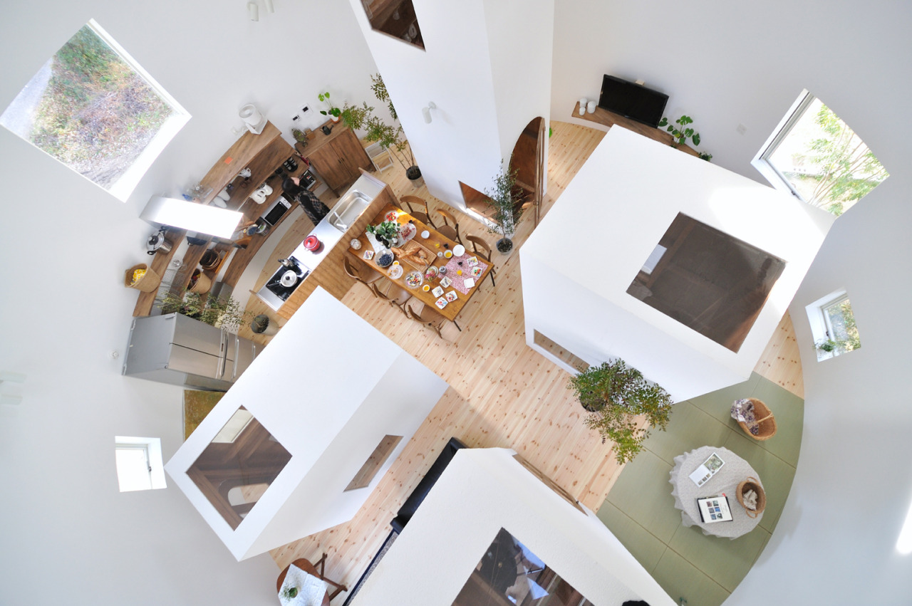iiwaken-speaks: House in Chiharada / Studio Velocity