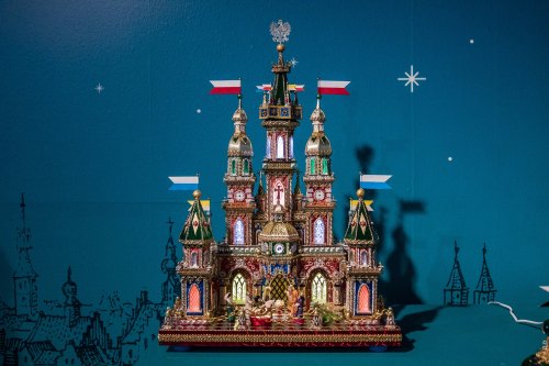 weirdpolis:The Kraków Nativity Scene Contest Exhibitionin The Krzysztofory Palace, Historical Museum