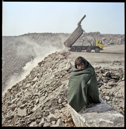 Thomas Vanden Driessche: Kalaheera - India, 2009-2012Roughly 400,000 live in Jharia, a town near Dha