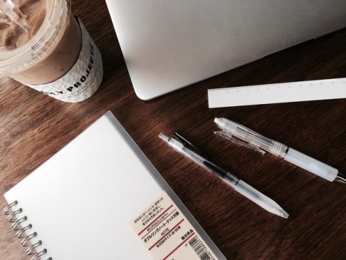 kaaaatewrites:7.19 new muji stuff n beautiful new tombow grayscale pens :))))