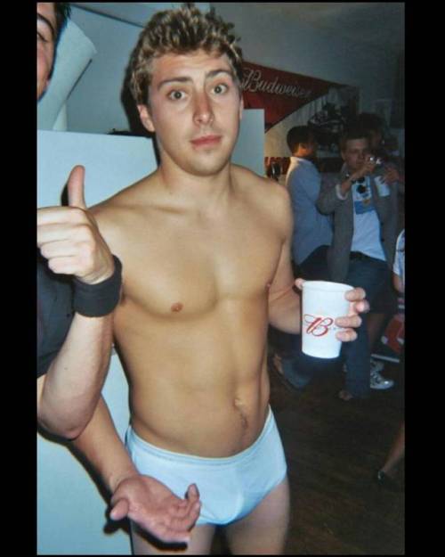 bigbroth4u-blog: Drunk frat boys in tighty whities turn me on.