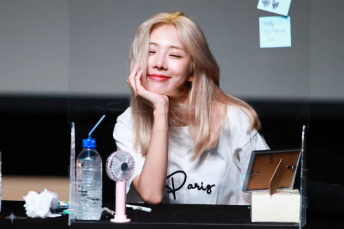 7-dreamers:[210627] Ilchi Art Hall Fansign 2 ©Sirius, for Yoohyeon | Do not edit 