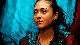 lovingiris: This is Raven Reyes. And I’m alive.