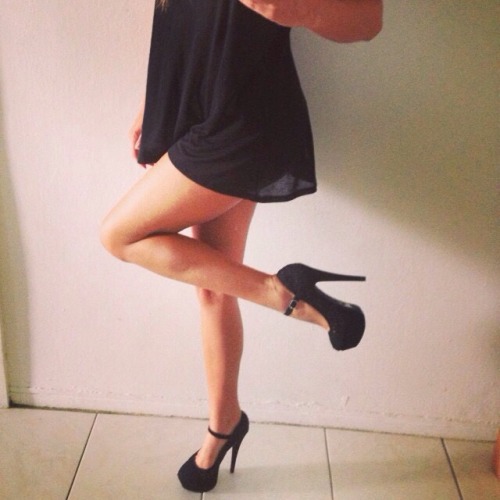 Sultry-heels (via instagram.com/claudia_romani