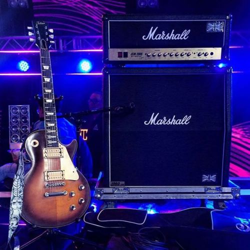 Just as simple as plugging in and playing Photo: @mijiero_fp #liveformusic ift.tt/2DtwUEt