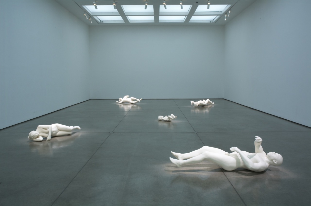 contemporary-art-blog:  Marc Quinn, Chemical Life Support, White Cube London, 2005