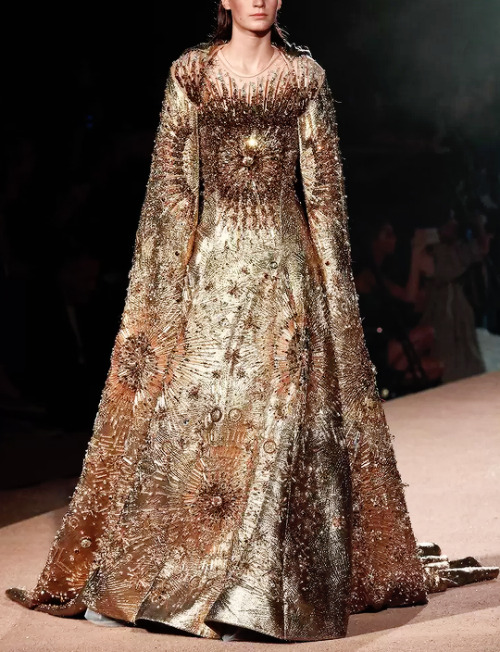 fashion-runways: MARY KATRANTZOU Spring/Summer RTW 2020 if you want to support this blog consider do