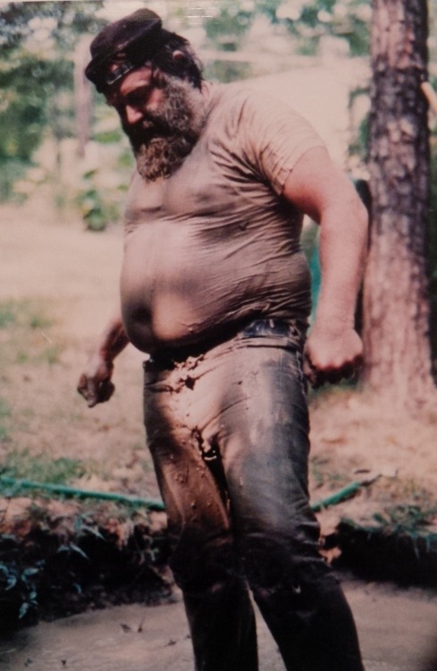 dirtydave64: Awww,geez…Daddy’s got in to the mudhole again, just when he said he was go