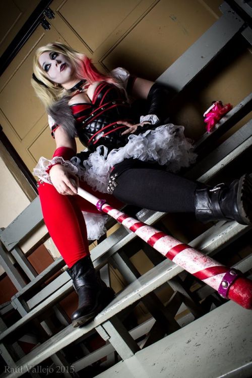 cosplayandgeekstuff:    Gwendy Guppy Cosplay  (Argentina) as Harley Quinn.Photos I by:  Photographes Sans Frontieres   Photos II, III and IV by:  RV - Raúl Vallejo  