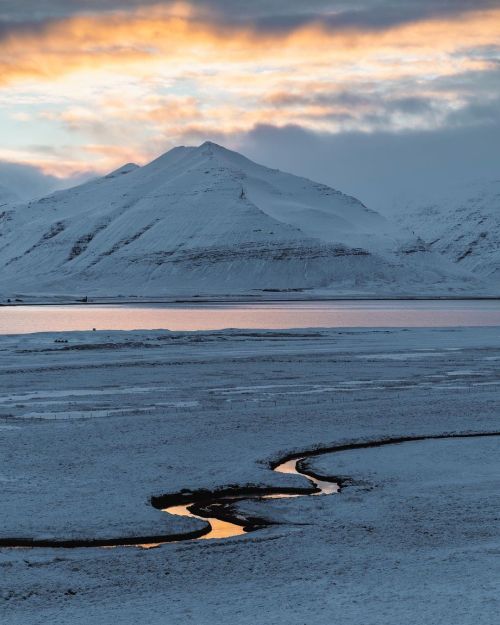 Double S champagne river. #iceland  (at Westfjords)www.instagram.com/p/CLZ80dhhF-k/?igshid=1