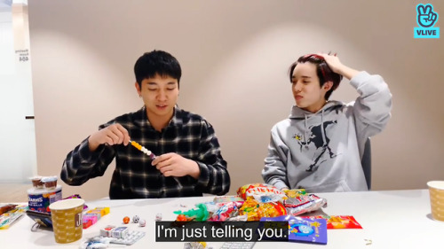 lq-sungjin:Sungjin teaching Jae about American candy