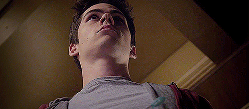 dylanhoechlin:  TEEN WOLF canon scenes rewritten:  In which the Wolfsbane at the Motel still makes Scott really horny, but it isn’t Allison he wants.  