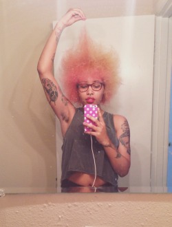 afrogrrrlxvx:  Going to run errands before the show and it’s too hot for all this damn hair. 