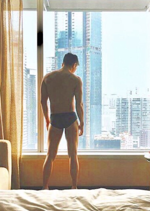 thenewmirza: cutiewatcher: Mikhail Danial in Kuala Lumpur! That bulge is simply stunning!!! That few