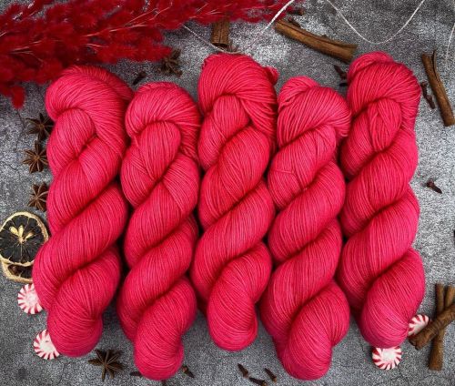 I made a new tonal (in the shop now!) for the holiday season! This is Christmas Red! I have been get